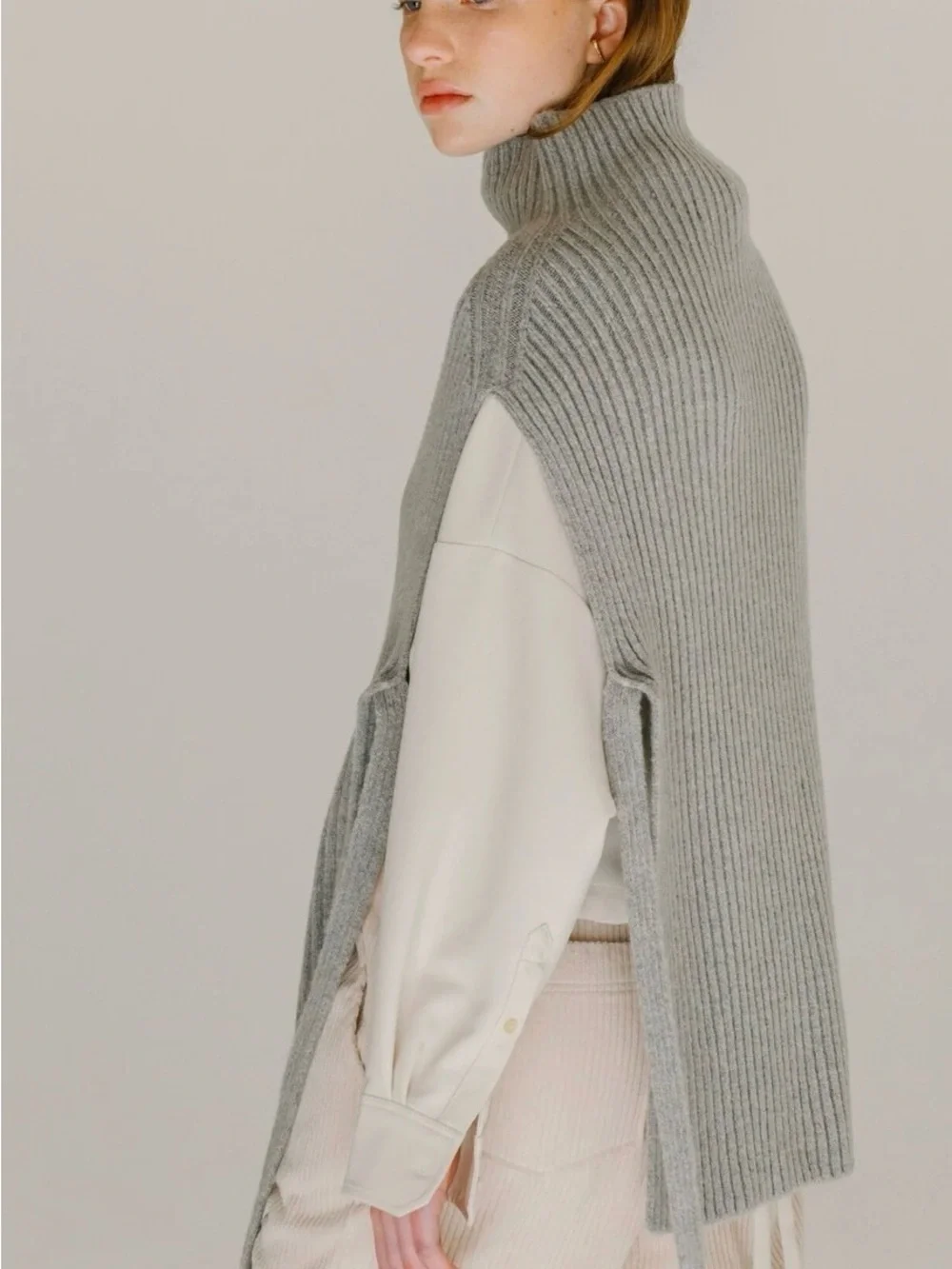 Mijeong Park - Ribbed Funnel Neck Knit Poncho - Light Gray - Picture 2 of 7